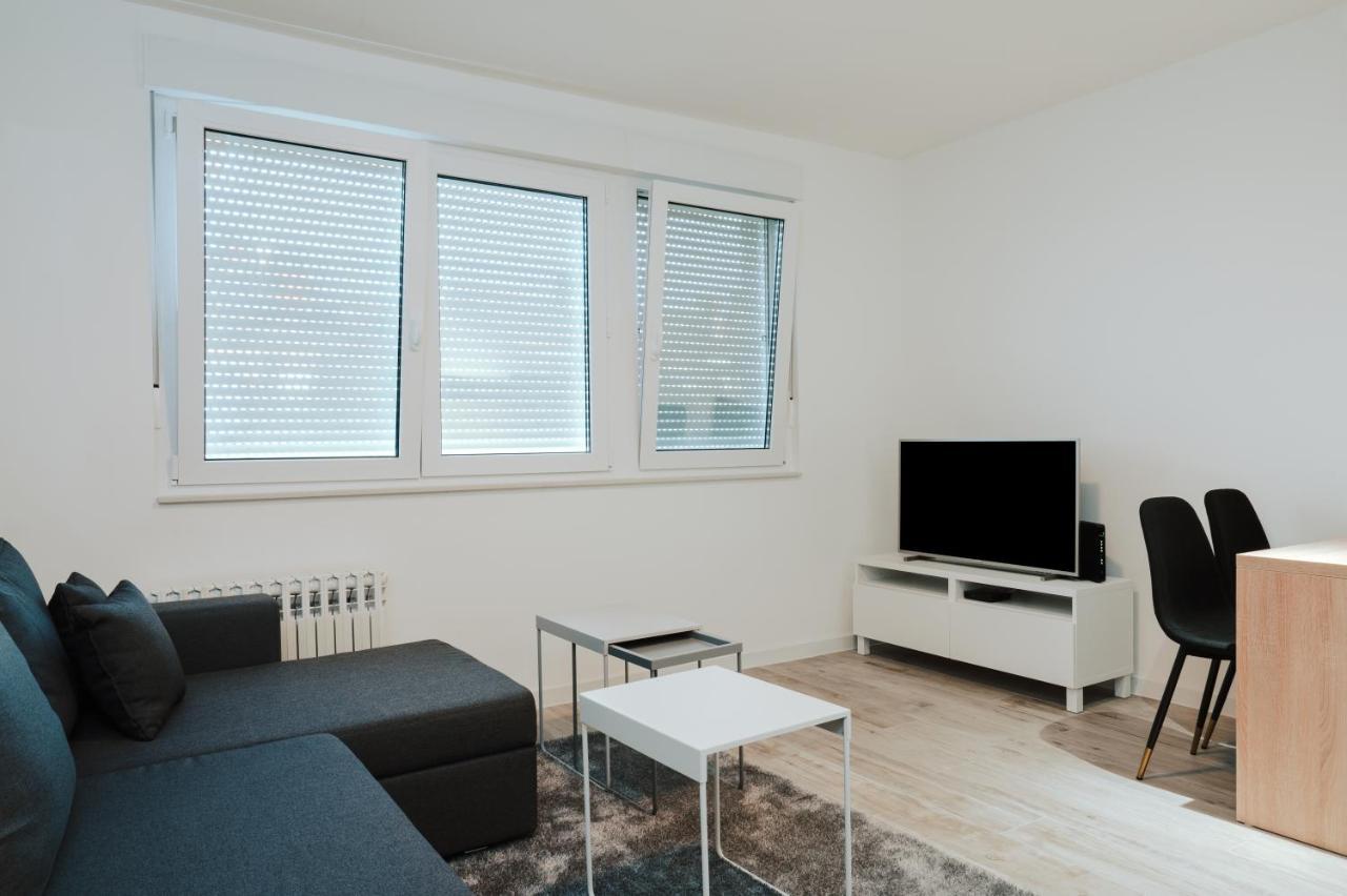 A.Part Osijek Apartment Bagian luar foto